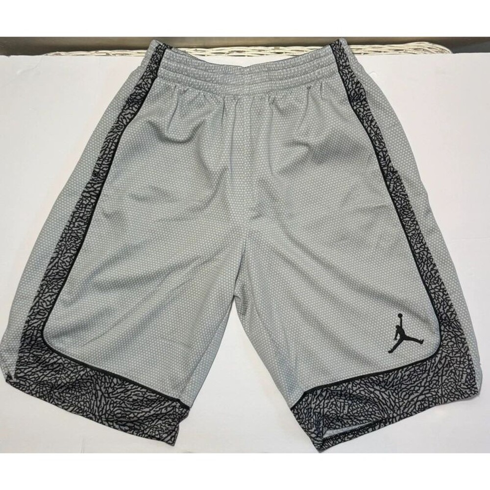 Jordan Boys L Dri-FIT Elephant Print Basketball Shorts Gray